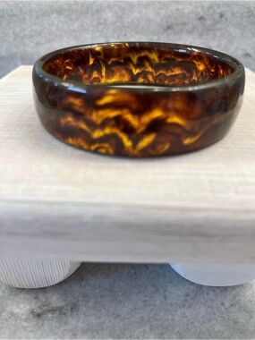 Vintage Tortoiseshell Resin Bangle Bracelet - Amber Brown Swirl
